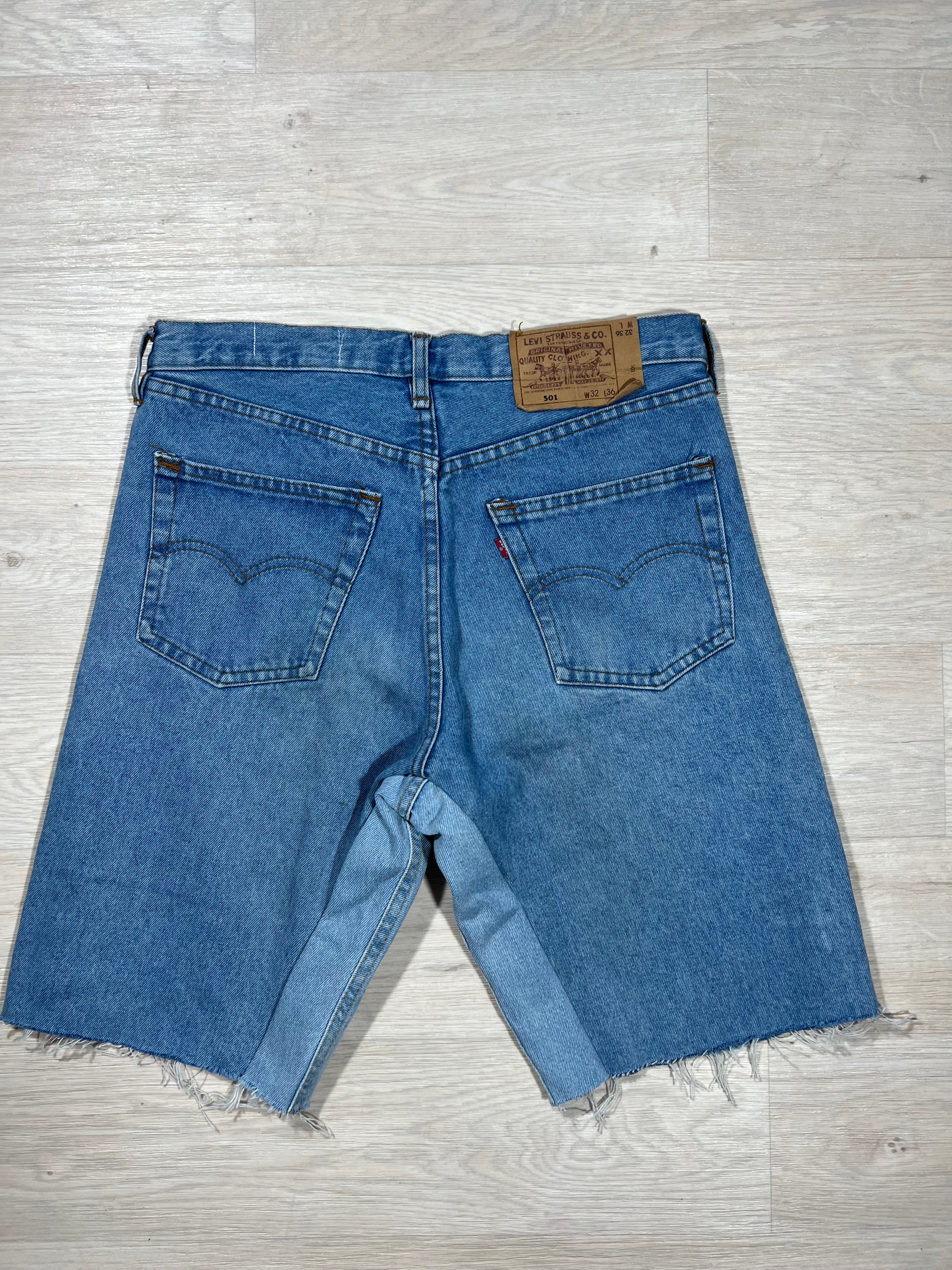 Bermuda Levi’s tg. 42