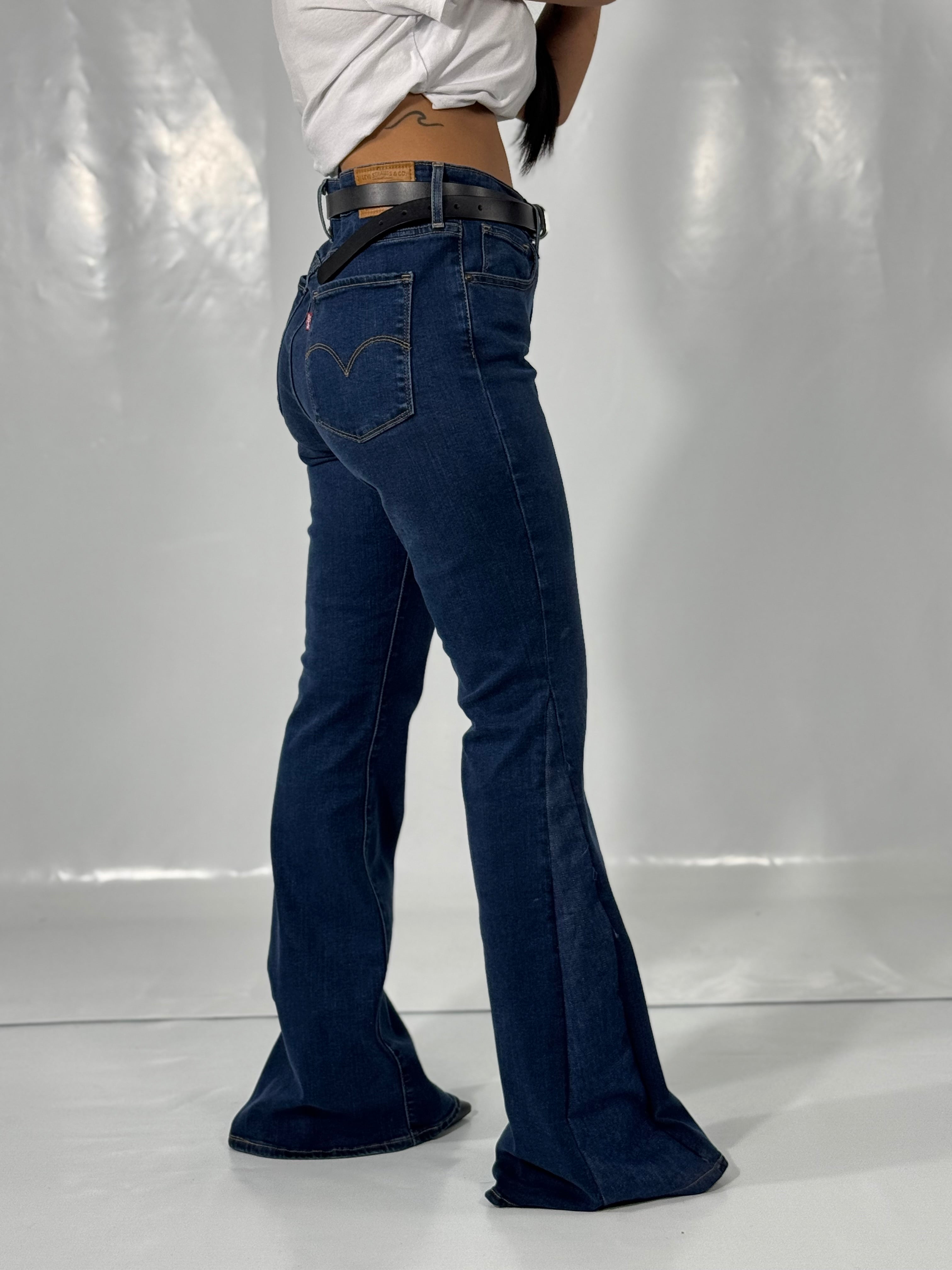 Jeans Levi’s a zampa tg 40