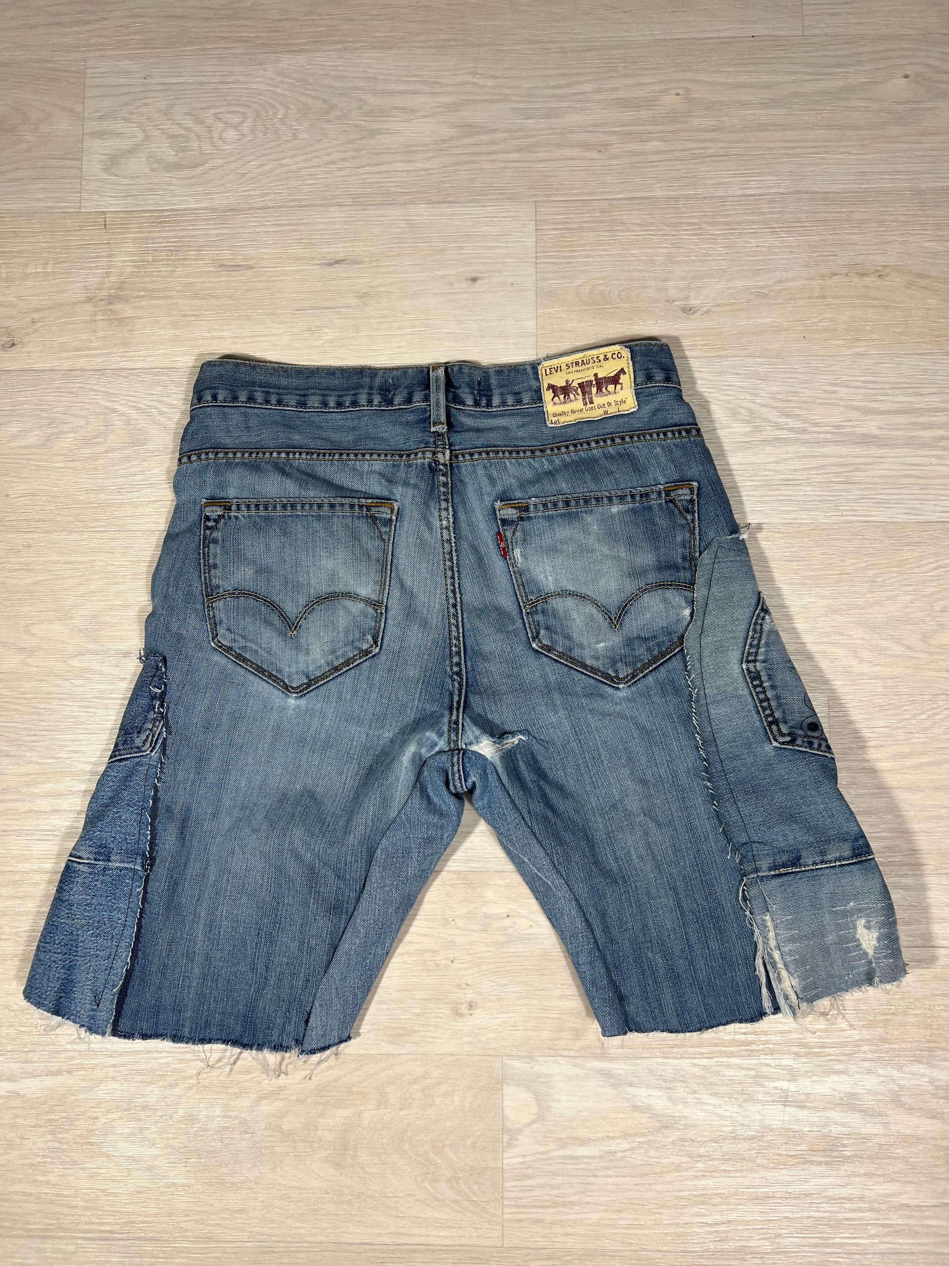 Bermuda Levi’s con toppe tg. 42/44