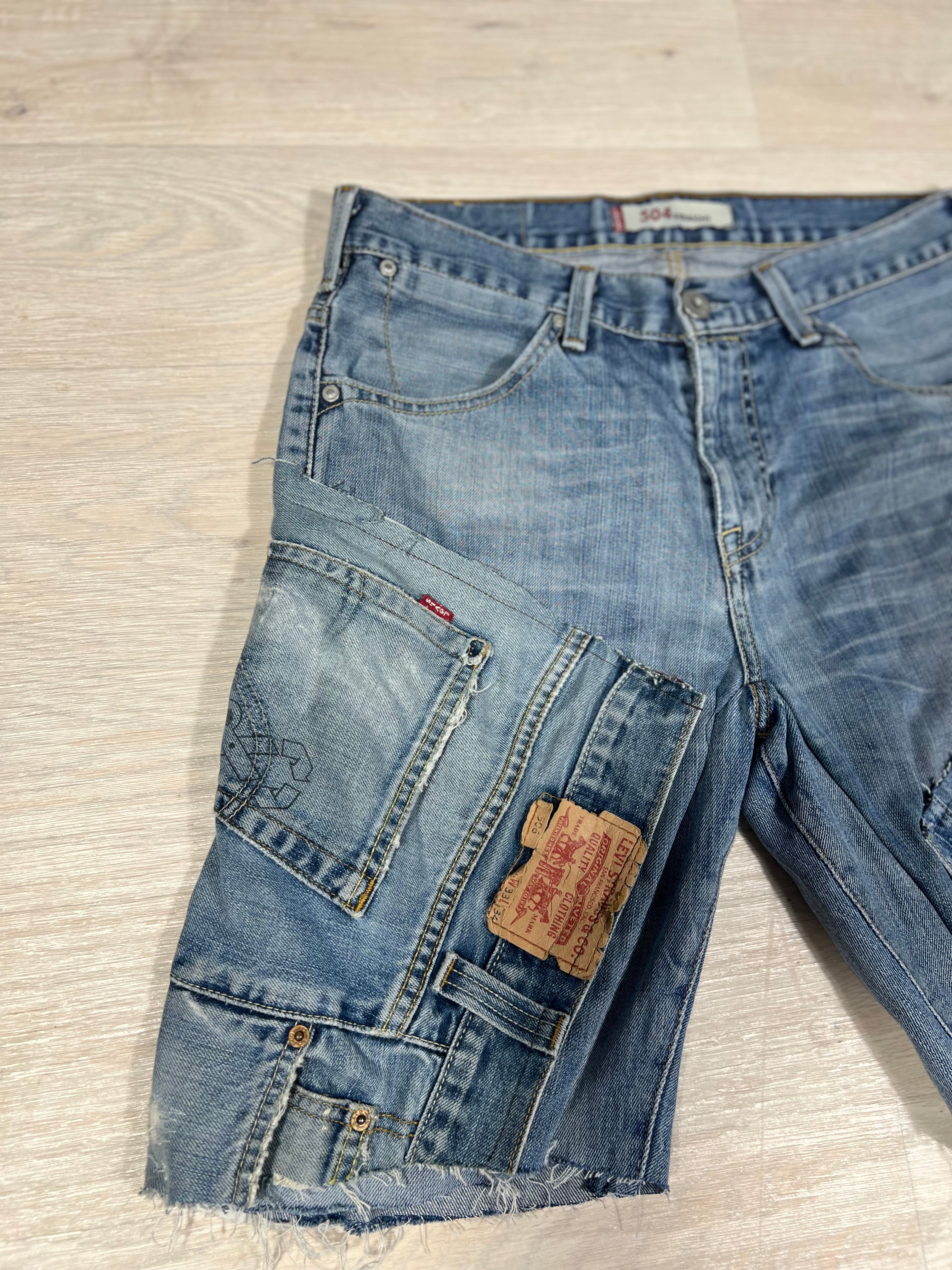 Bermuda Levi’s con toppe tg. 42/44